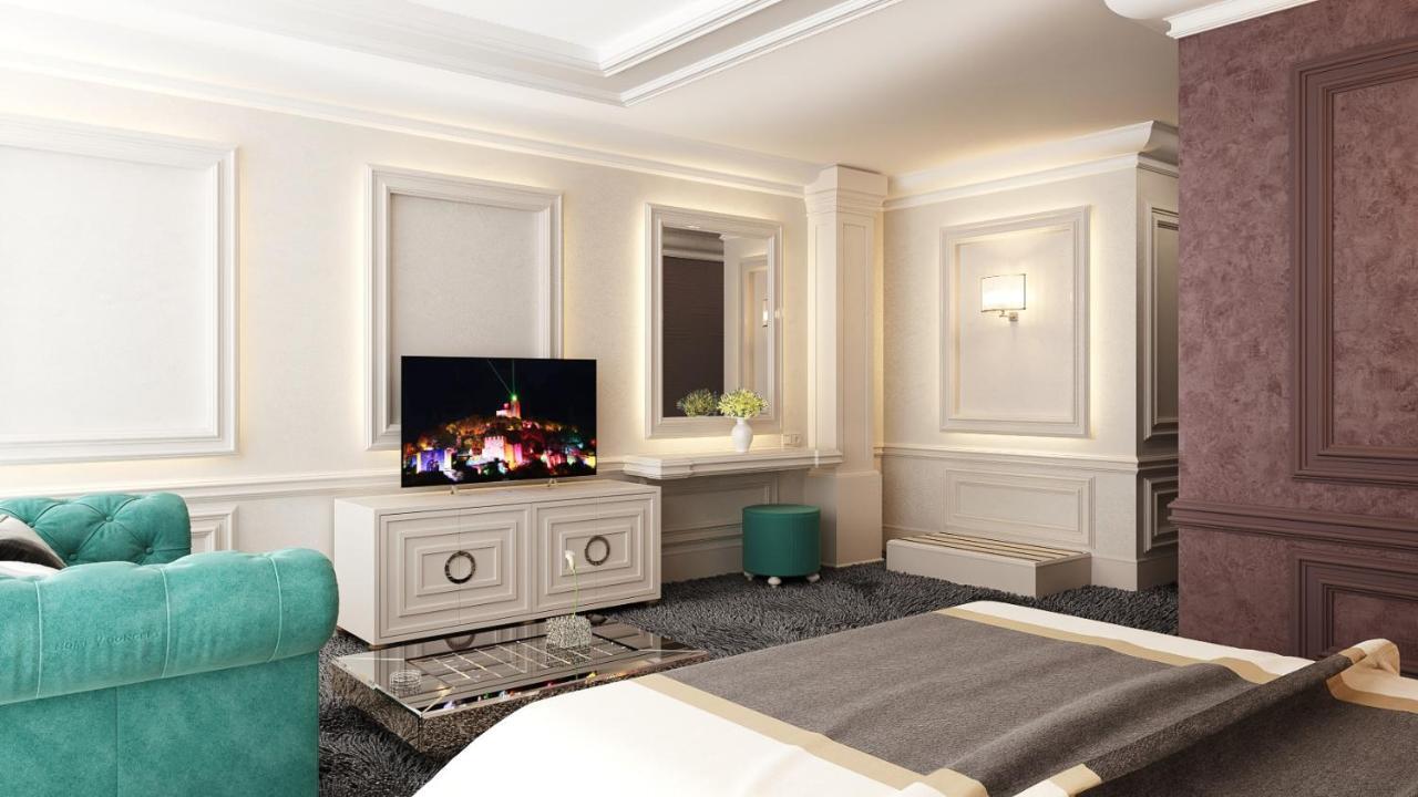 Boutique Hotel And Spa Tsarevets Veliko Tărnovo Esterno foto